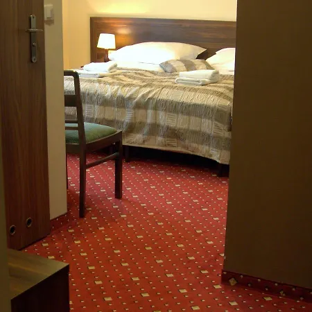 Hotel Kochanow 3*
