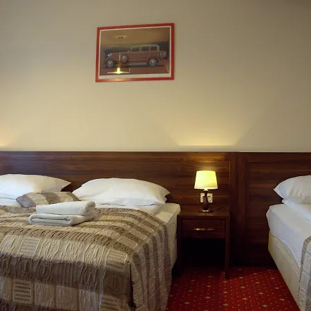 Hotel Hotel Kochanów 3*